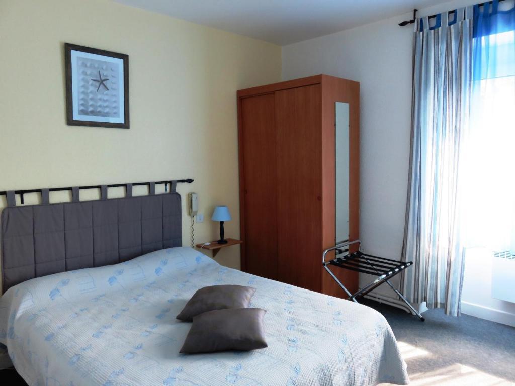 Le Relais Du Pont De Rhodes Hotel Frayssinet ห้อง รูปภาพ